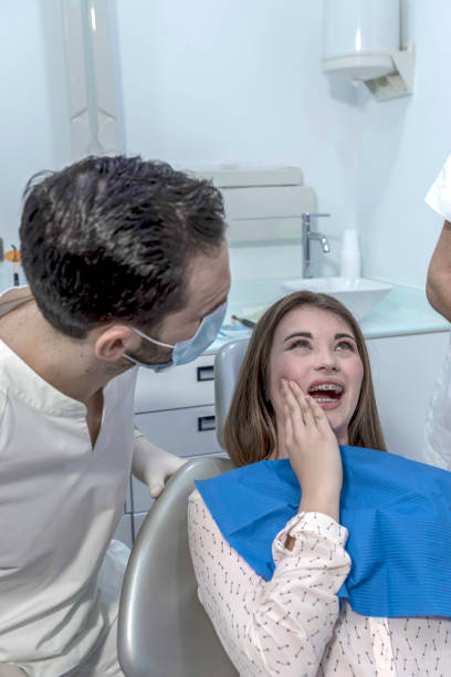 Best Emergency Dental Care for Broken or Chipped Teeth in Davenport, IA